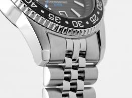 Liverpool Diver 1-2205H